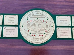 Nuova cintura Big Green Championship adulto misura 6 mm placche zinco vera pelle replica - Foto 1 di 7