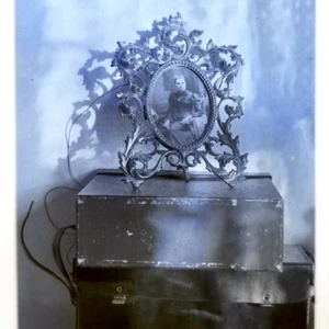 Antique Glass Negative Plate Still Life Of Photograph In Ornate Frame Circa 1910 - Picture 1 of 10