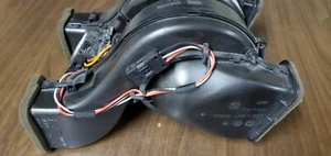  2009 - 2017 BMW 750 750Li xDRIVE F02 CENTER CONSOLE REAR AIR BLOWER MOTOR OEM - Picture 1 of 6