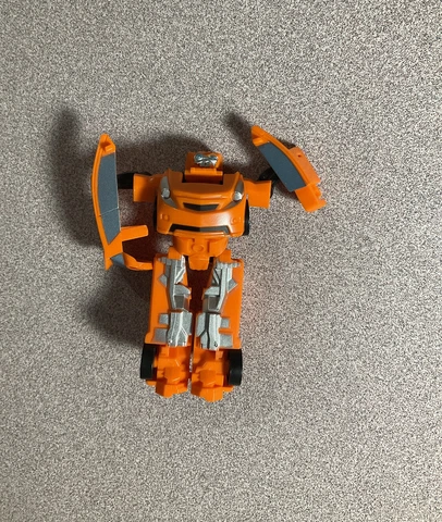 TRANSFORMERS MUDFLAP 3” ACTION FIGURE TOY Cover