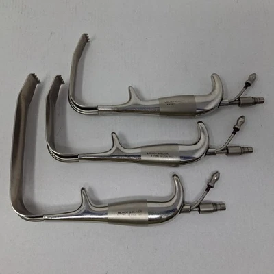 Juego de retractores de fibra óptica Tebbetts quirúrgicos negros y negros Foto 1 de 4