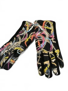 Kuschelige schwarze Handschuhe mit buntem Stickmuster - Bild 1 von 5