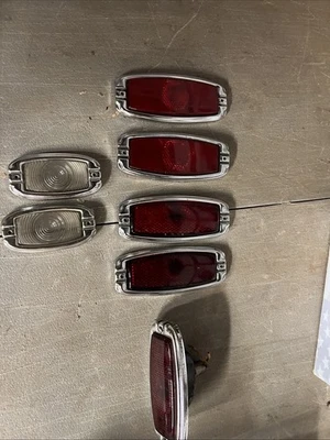 Luces traseras Chevy 1941 1942 1943 1944 1945 1946 1947 1948 Foto 1 de 4