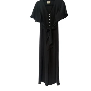 All:Row schwarzer Strampler Overall Größe Small weites Bein Knopfleiste - Bild 1 von 11