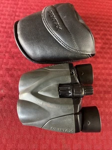 PENTAX 8-16 x 21 UCF Compact Zoom Binoculars - Picture 1 of 10