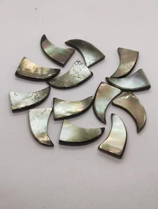 Black MOP Doublets 30–35mm – Polished Horns for Jewelry - Picture 1 of 8