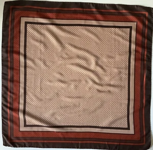 €€ A Brown And Beige Geometric Design 31 Inch Square Vintage Ladies Scarf - Picture 1 of 4