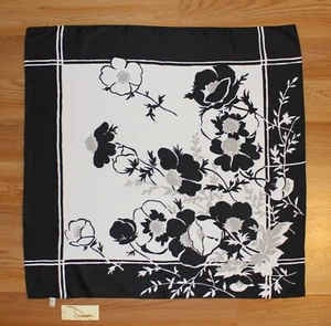 Nueva Colección XIX Bufanda Bandana Cuadrada Floral Nueva con Etiquetas #CE84 - Imagen 1 de 1