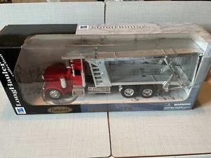 Peterbilt Car Transporter Long Hauler NEWRAY (New Ray) model #379 NM-EX - Picture 1 of 12