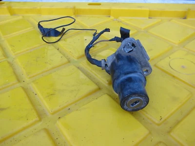 Yamaha XS850 1981 Venturer OEM bloqueo de encendido sin llave Foto 1 de 4