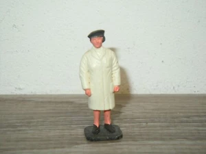 Dinky Toys - Toy Doll Plastic - Women Nurse *38032 - Picture 1 of 3