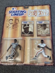 1989 Baseball Greats Starting Lineup Wille McCovey & Willie Mays Figures & Cards