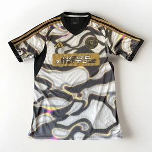 Adidas Inter Miami Soccer Jersey Mens S Black Gold Iridescent Slim Fit Arhletic - Picture 1 of 11