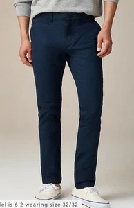 J. Crew 484 Slim-fit tech pant in Navy Size 30x32 - Picture 1 of 10