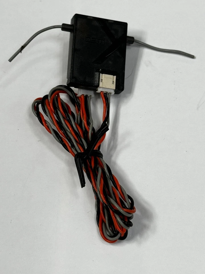 Spektrum DSMX 2.4ghz Remote Receiver Satellite RX SPM9645 : AR8000 8000 - Image 1 of 1