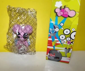 Juguete Kidrobot Juguete de Diseñador QEE Rosa Brillante Mono Espacial TOY2R DALEK - Imagen 1 de 3