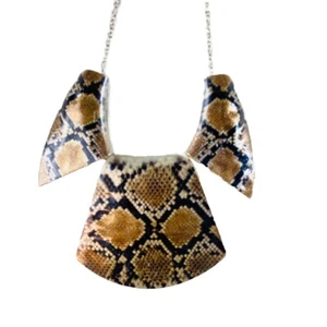 Fashion 12" Snakeskin Metal  Necklace on Adjustable Silver Chain - Picture 1 of 8