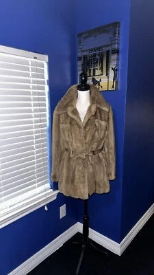 Vintage 1960s Grandella Sportowne Women's Brown Faux Fur Coat Size S - Image 1 of 4
