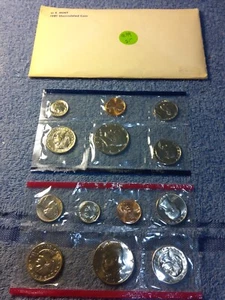 1981 US Mint Unc. Coin Set OGP Philadelphia And Denver Mints - READ DESCRIPTION - Picture 1 of 6