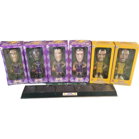 Los Angeles Lakers Carls Jr Bobblehead lot of 6 with Set Stand 2004-2005 No Kobe Cover