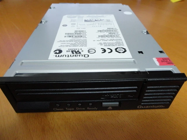 Quantum LTO4 Ultrium4 HH Internal SCSI Drive EB655J#901 TF5100-511 TF5152-511 - Image 1 of 3