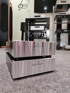 JEFF ROWLAND PAAR ENDSTÜCKE MODEL 201 MONOBLOCK PAIR - Bild 1 von 8