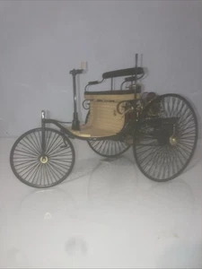 Franklin Mint 1886 Benz, Motor Wagon 1:8 Scale First Automobile! M-25 - Picture 1 of 18