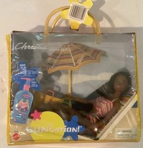 Muñeca Barbie SunSation Christie con bolsa de transporte 2001 Mattel 54195 NRFB - Imagen 1 de 5