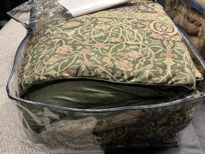 RALPH LAUREN Full Double Size Tapestry Comforter EXCELLENT CONDITION - Picture 1 of 3