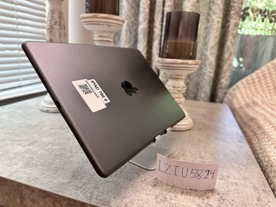 iPad Air (3ª generación) MUUR2LL/A 64 GB - Wi-Fi - 10,5" - Imagen 1 de 4