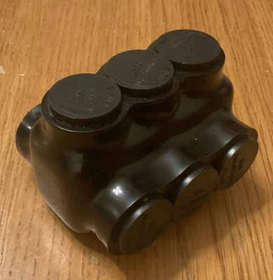 NOB 3-Port Polaris Connector Wire Range 350MCM—6 AWG (QMS-D350M-3) - Image 1 of 4