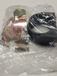 2-1/8 Zoll versilberte Polster Rohrstrebe Schelle PASST 2 Zoll CTS oder 1-1/2 Zoll IPS mit Isolator - Bild 1 von 3