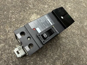 Disyuntor Square D QGA221002 100A QG 100 Amp 2 Polos 240 V Estuche Moldeado - Imagen 1 de 5