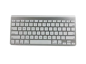 Apple Magic A1314 Bluetooth Wireless Slim Aluminum Keyboard Silver - Picture 1 of 1