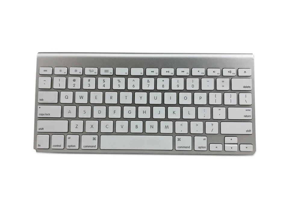 Apple Magic A1314 Bluetooth Wireless Slim Aluminum Keyboard Silver - Image 1 of 1
