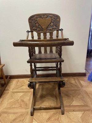 Silla alta y cochecito convertible de madera antigua alrededor de principios de 1900 Foto 1 de 4