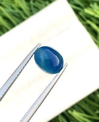 1.60 克拉天然 Hauyne 超罕见蓝色顶级品质凸圆形  — 第 1/4 张图片