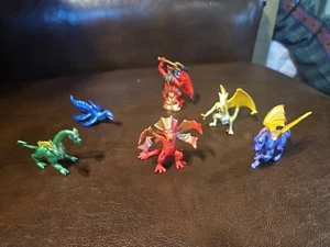 Safari Ltd Menge 6 Miniatur Drachen Fabelwesen Monster Figuren - Bild 1 von 10