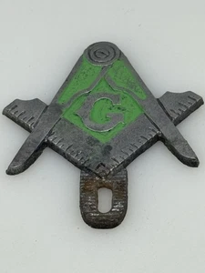Vtg Cast Aluminum Mason Masonic License Plate Topper Ruler Compass - Picture 1 of 4