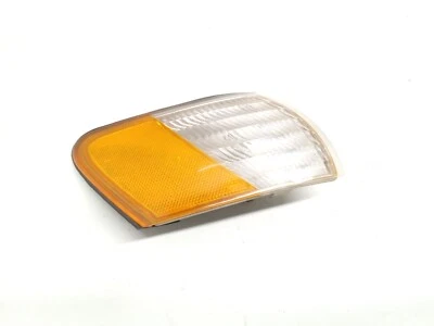 1992 - 1995 FORD TAURUS RIGHT SIDE CORNER /TURN SIGNAL LIGHT OEM, 116-03060R - Image 1 of 4