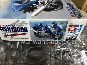 Tamiya 14090 1/12 Suzuki GSX1300R Hayabusa model kit - Picture 1 of 1