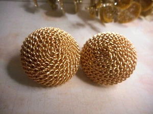 Domed gold tone earrings, rather large - Picture 1 of 7