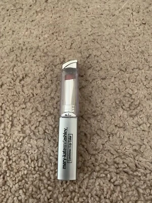 Lápiz labial Mary Kate and Ashley luminoso color labios-607 iluminador Burdeos NS Foto 1 de 2