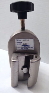 Inbus 40016 ODER OP-Schiene Klemmhalterung - Bild 1 von 3