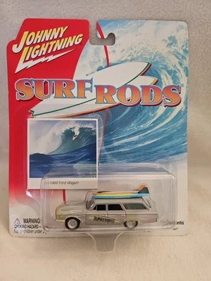Johnny Lightning Surf Rods Diecast 1970 Ford Wagon  Foto 1 de 4