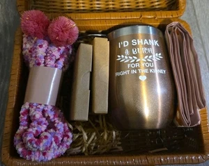 NEU Freundin Geschenke für Frauen Geburtstag Freundschaftsgeschenke Unikat Korb Box für BFF - Bild 1 von 14