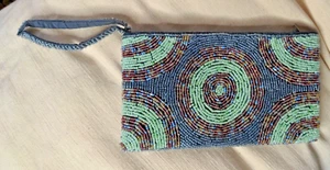 NWOT I Love Bali Blue Green Pink Circle Pattern Beaded Wristlet Bag Purse Clutch - Bild 1 von 9