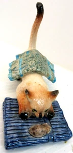 KLIMA K964 Miniature statuette en porcelaine - CHAT SUR SERVIETTES N° 10 CAT - Imagen 1 de 4