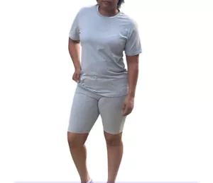 New Casual Gray Two Piece Outfit Short Set Size Large - Picture 1 of 3