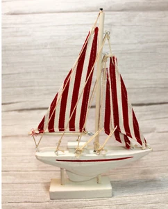 Deko Segelboot rot-weiß 22 x 16 x 3 cm Holz Leinen - Bild 1 von 3